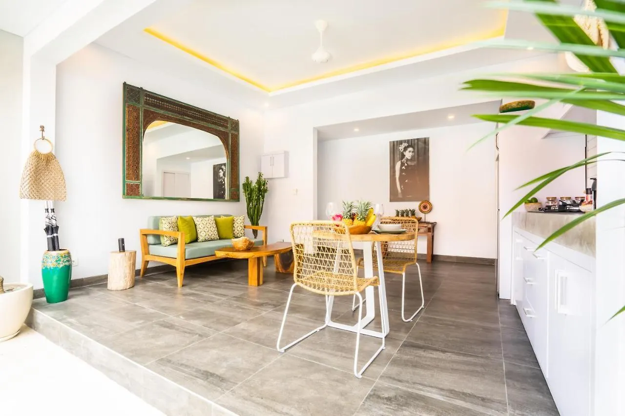 Casa Su Seminyak Villa Indonesia