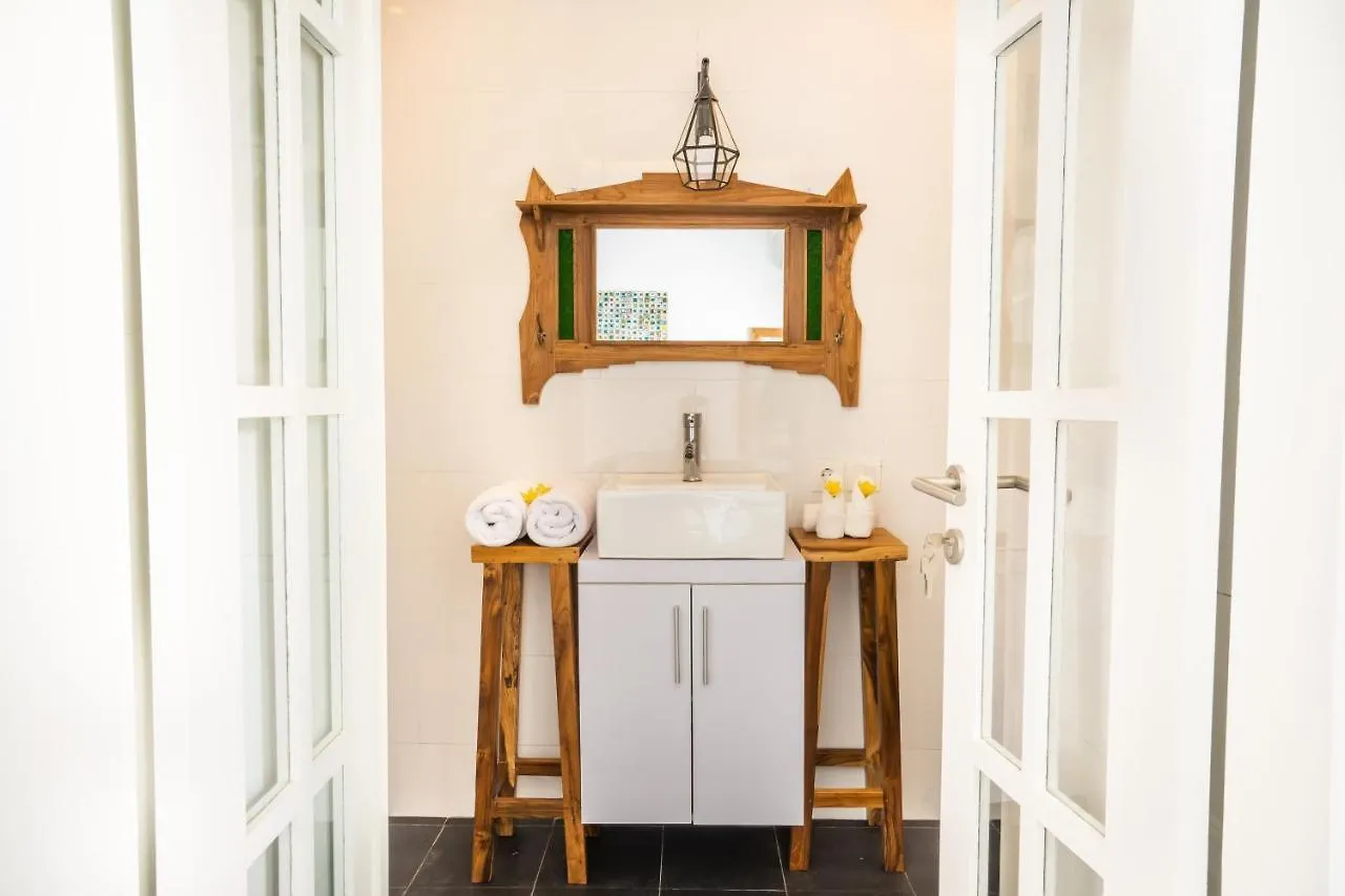 Casa Su Seminyak Villa